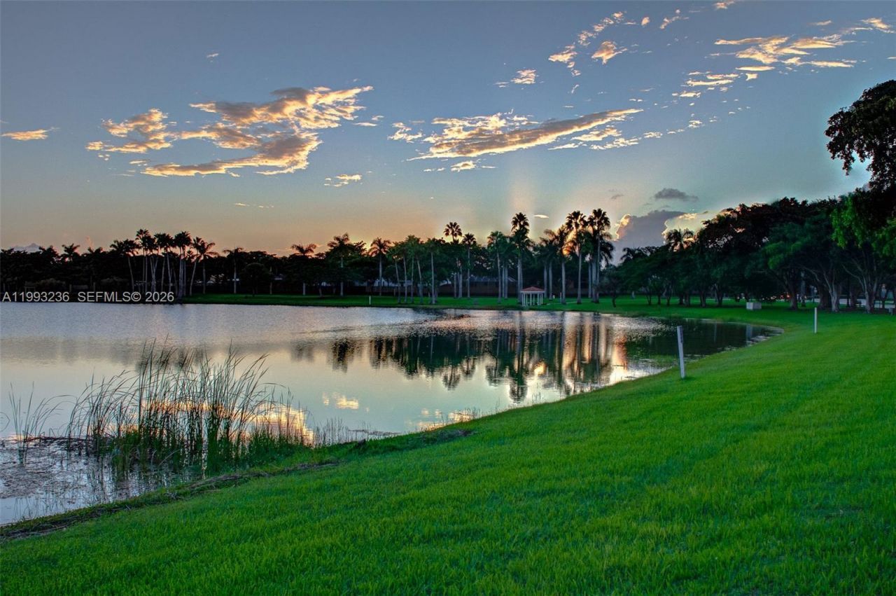 22721 SW 88th Pl, Unit 10-19, Cutler Bay, FL 33190 Photo