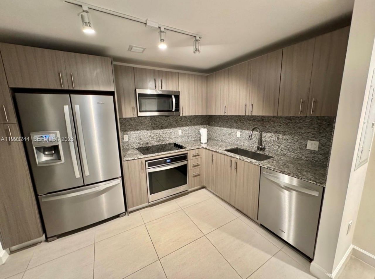 5350 NW 84th Ave , Unit 1812, Doral, FL 33166 Photo