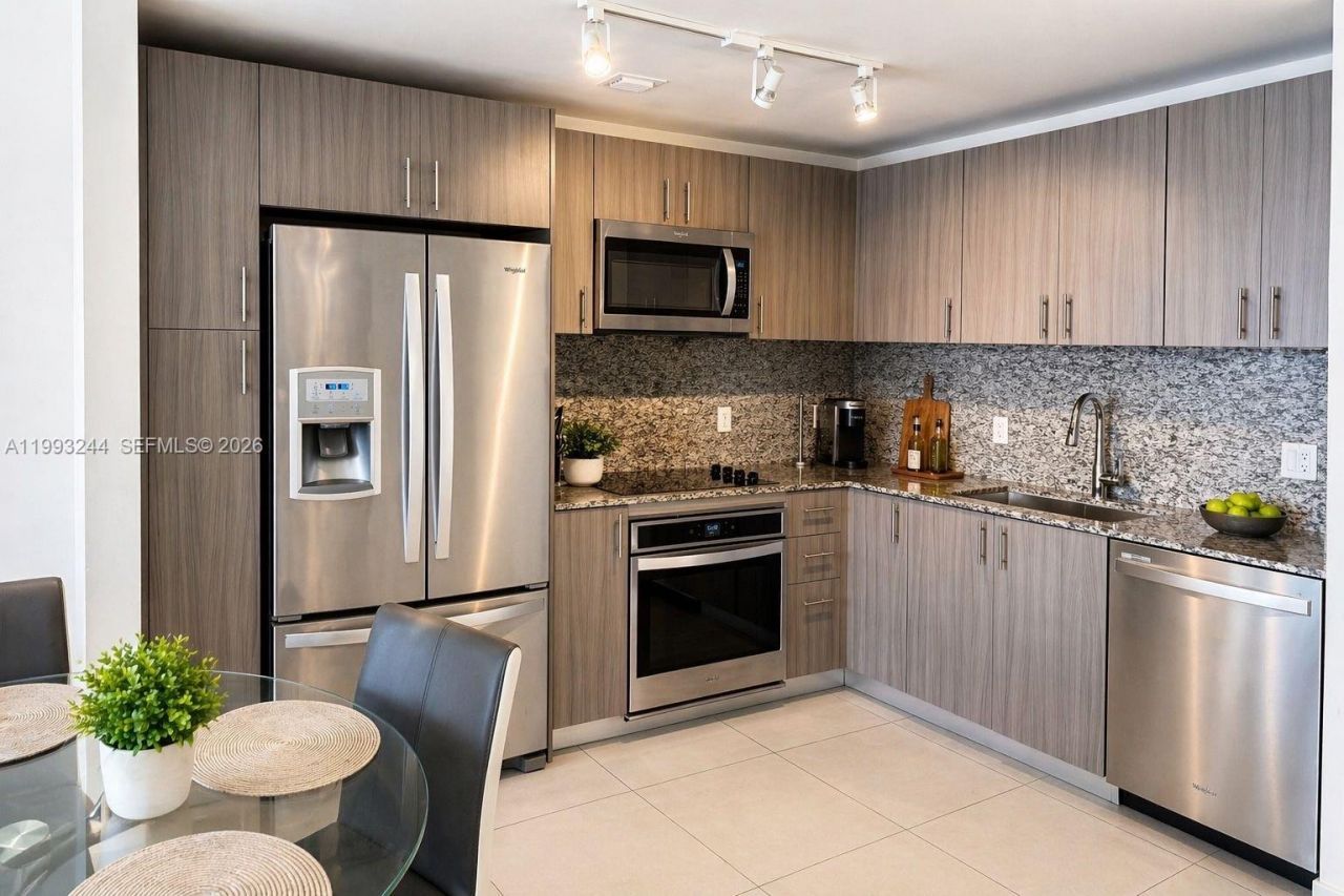 5350 NW 84th Ave, Unit 1812, Doral, FL 33166 Photo