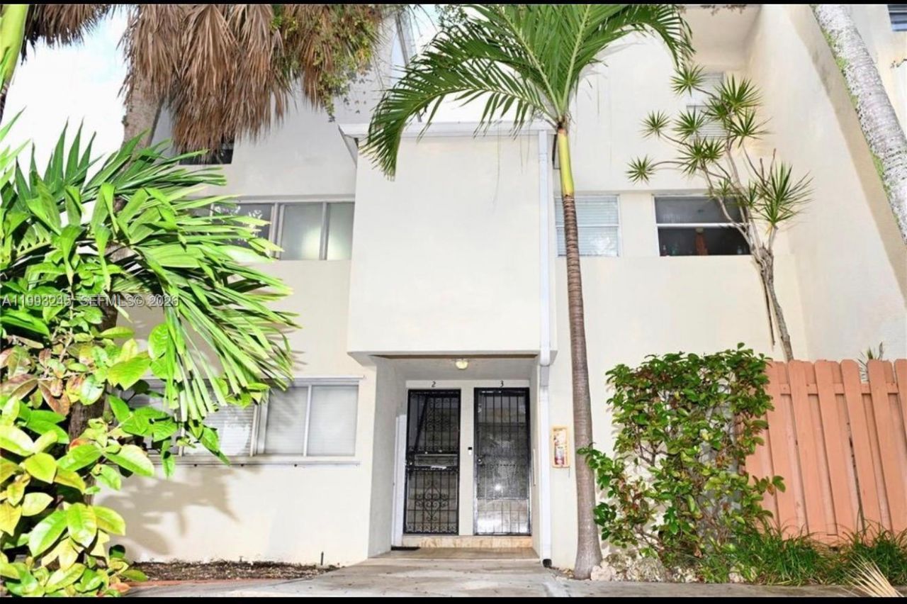 1910 SW 17th Ave, Unit 4, Miami, FL 33145 Photo