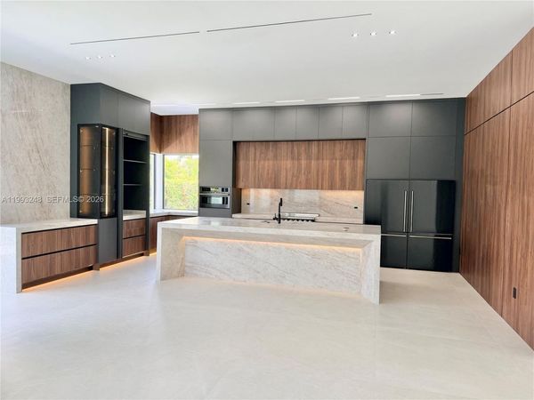 19880 SW 134th Ave, Miami, FL 33177