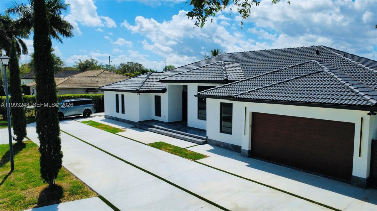 19880 SW 134th Ave, Miami, FL 33177 Photo