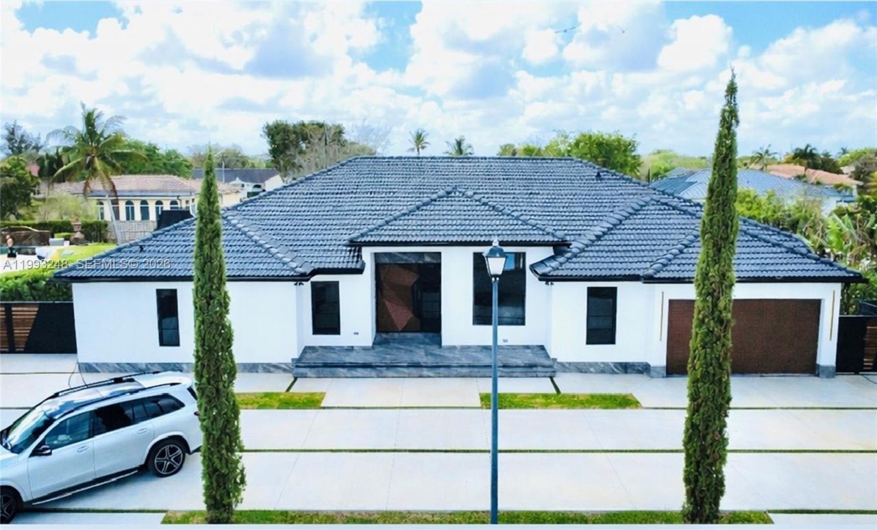 19880 SW 134th Ave, Miami, FL 33177 Photo