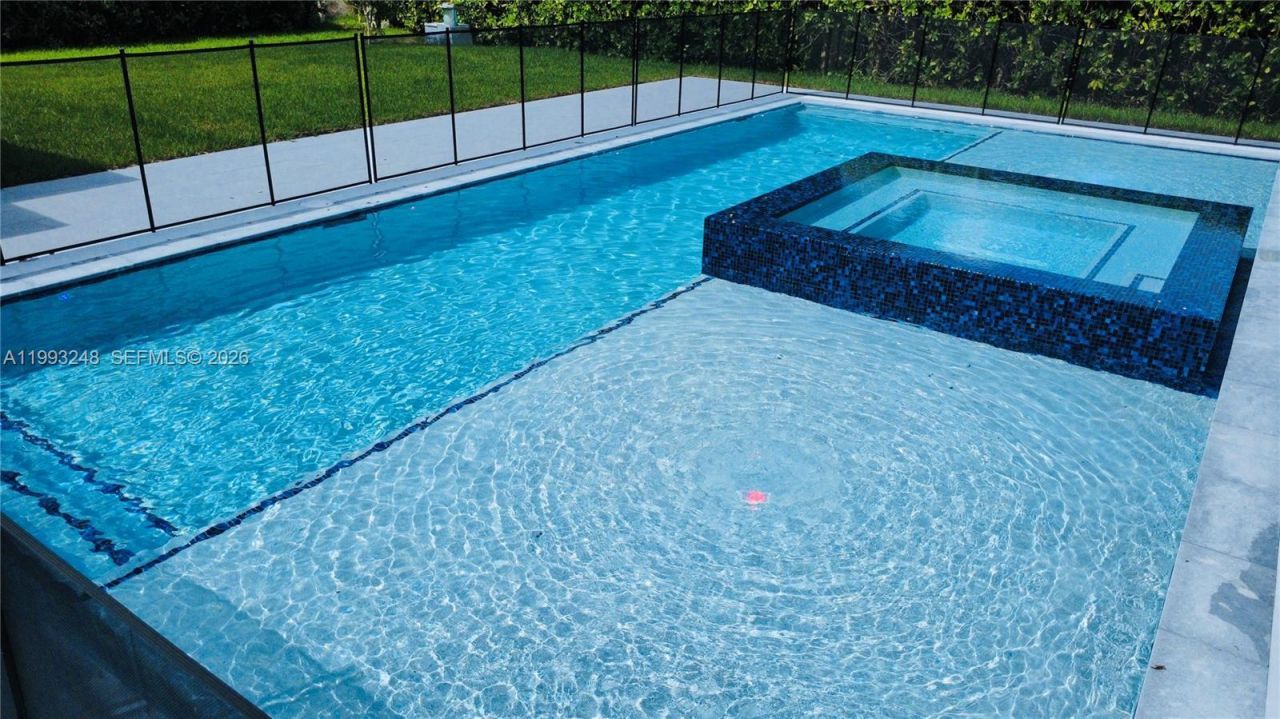 19880 SW 134th Ave, Miami, FL 33177 Photo