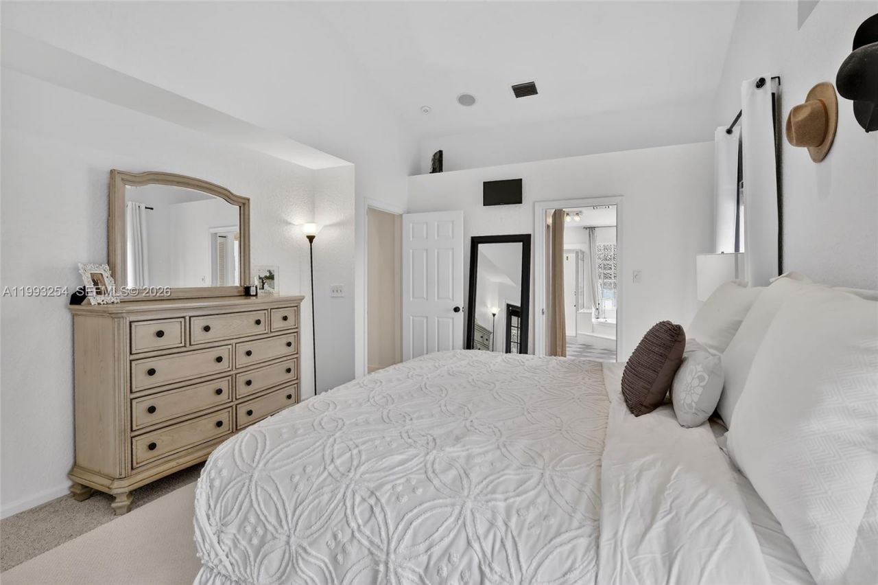 10910 NW 18th Ct, Plantation, FL 33322 Photo