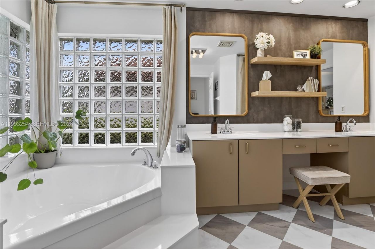 10910 NW 18th Ct, Plantation, FL 33322 Photo