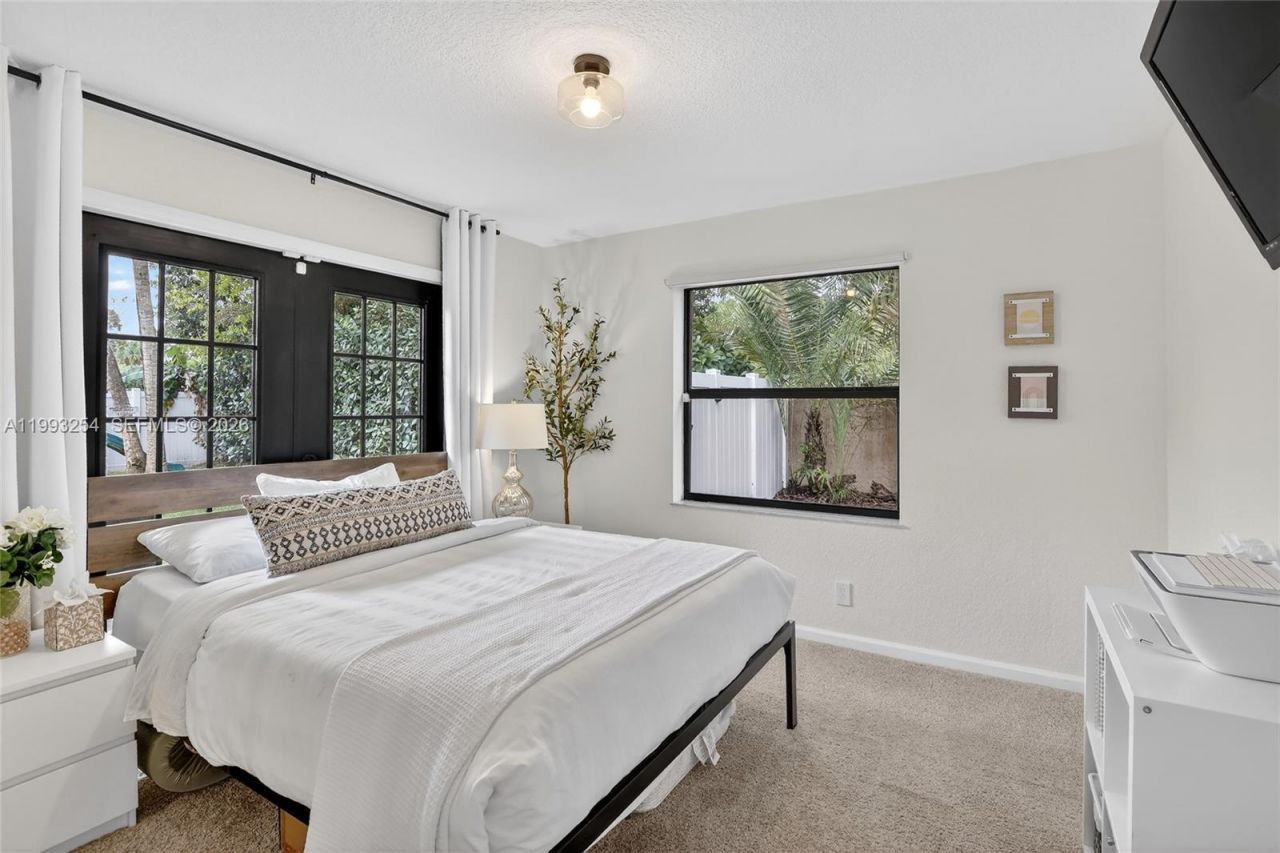 10910 NW 18th Ct, Plantation, FL 33322 Photo