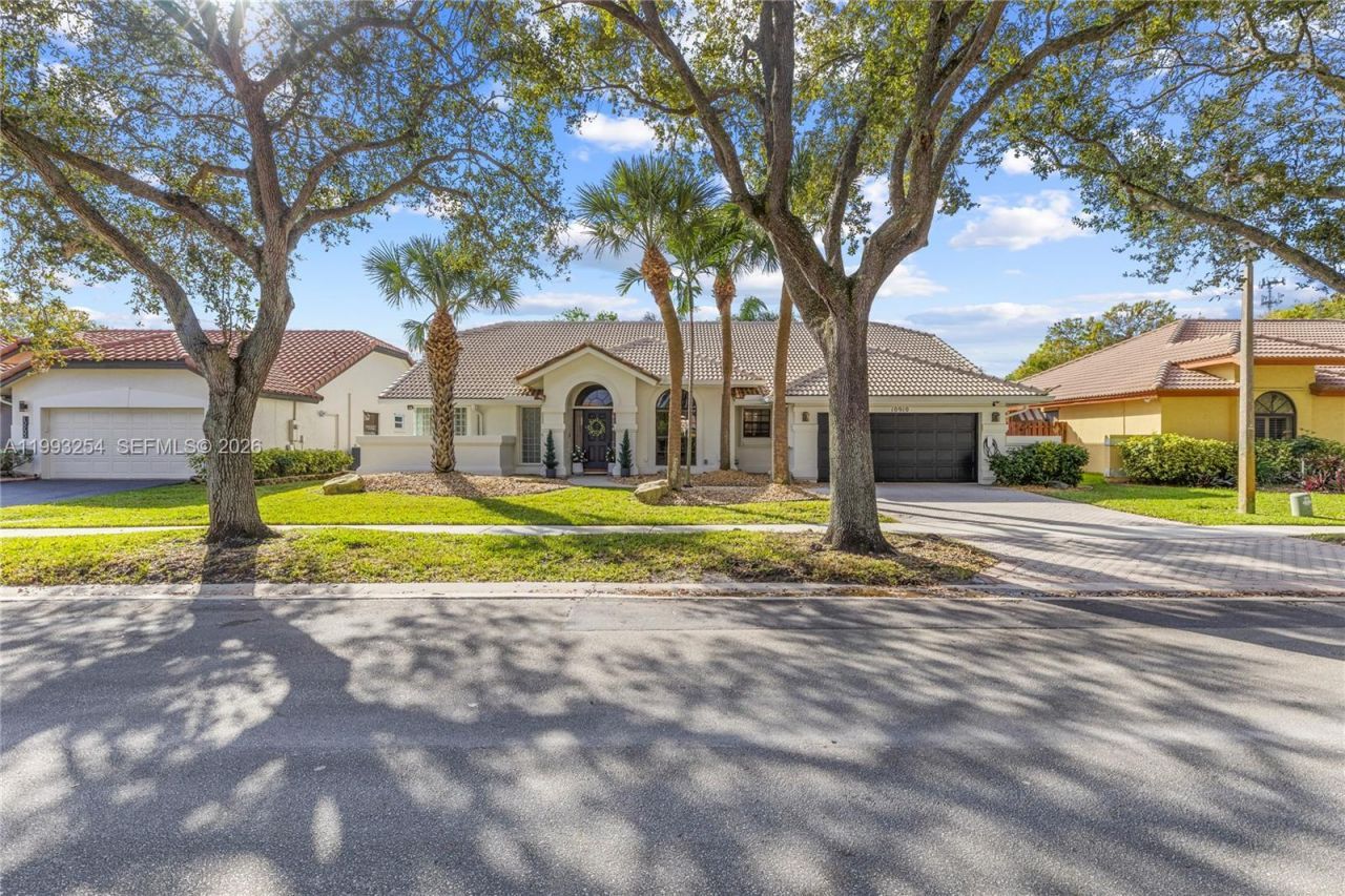 10910 NW 18th Ct, Plantation, FL 33322 Photo