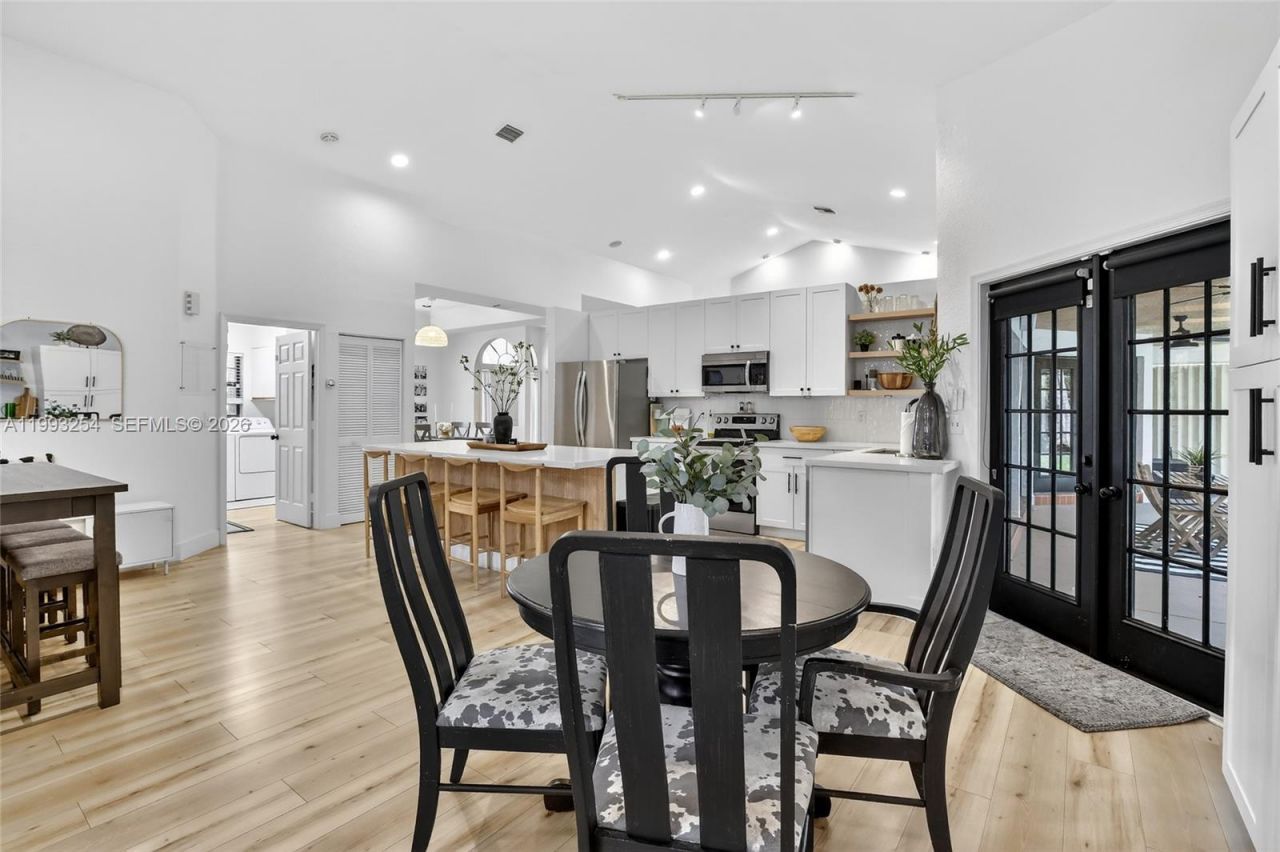 10910 NW 18th Ct, Plantation, FL 33322 Photo