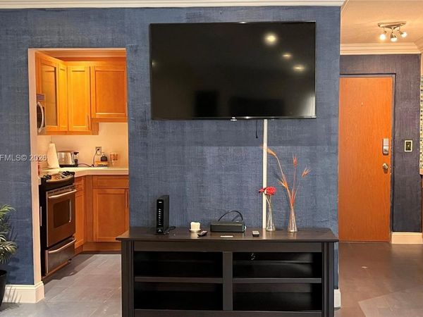 401 Golden Isles Dr , Unit 101, Hallandale Beach, FL 33009