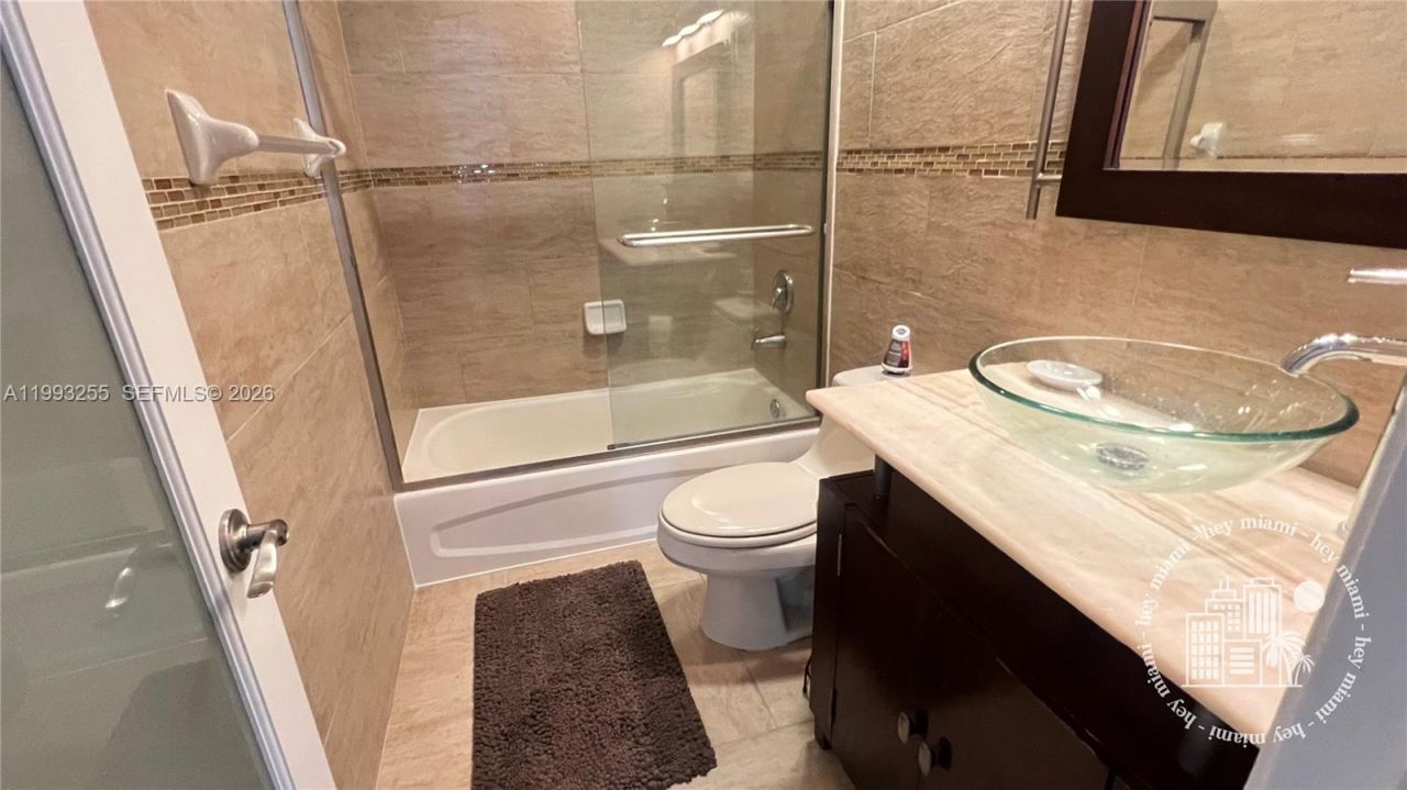 401 Golden Isles Dr , Unit 101, Hallandale Beach, FL 33009 Photo