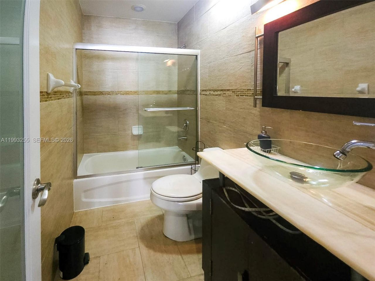 401 Golden Isles Dr, Unit 101, Hallandale Beach, FL 33009 Photo