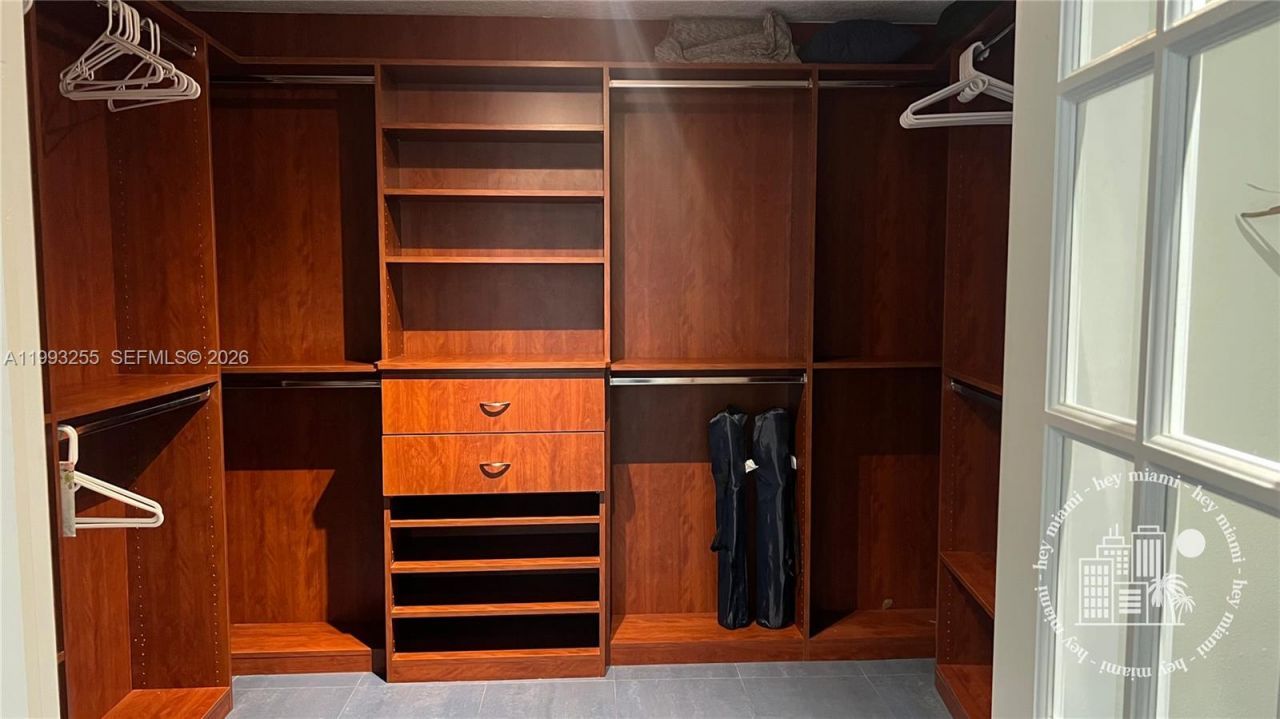 401 Golden Isles Dr , Unit 101, Hallandale Beach, FL 33009 Photo