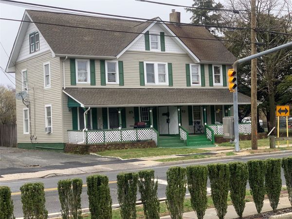 85 Park Ave , Unit A N, Babylon, NY 11702