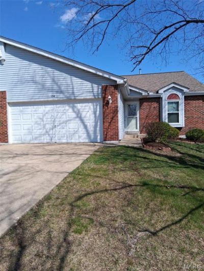 24 Lienemann Court, Saint Peters, MO 63303 Main Photo