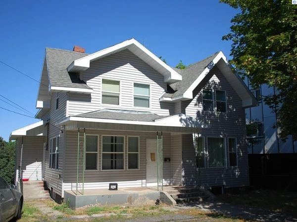 513-515 NE Kamiaken Street, Pullman, WA 99163