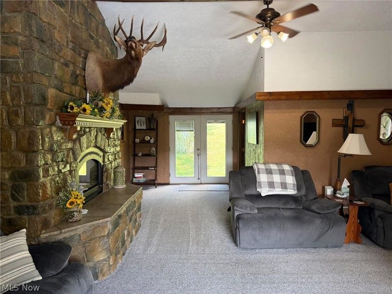 132 Valley Drive, Richmond, OH 43944 Photo 13