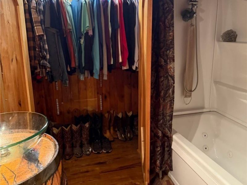 132 Valley Drive, Richmond, OH 43944 Photo 38