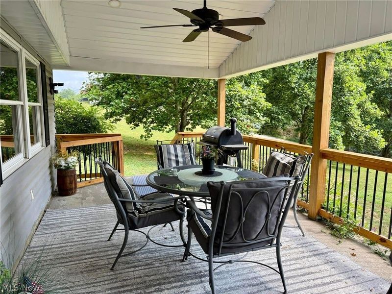 132 Valley Drive, Richmond, OH 43944 Photo 7