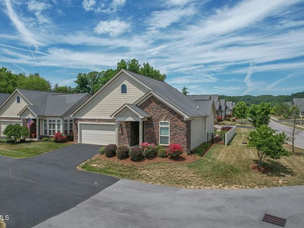 1450 Hatterdale Farm Road, Unit 1450, Blountville, TN 37617