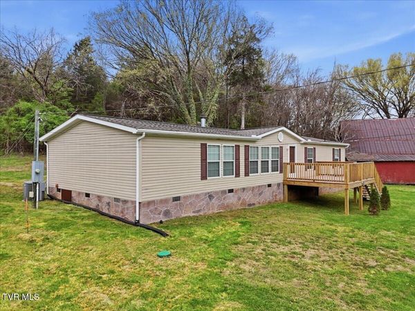 1405 River Road, New Market, TN 37820