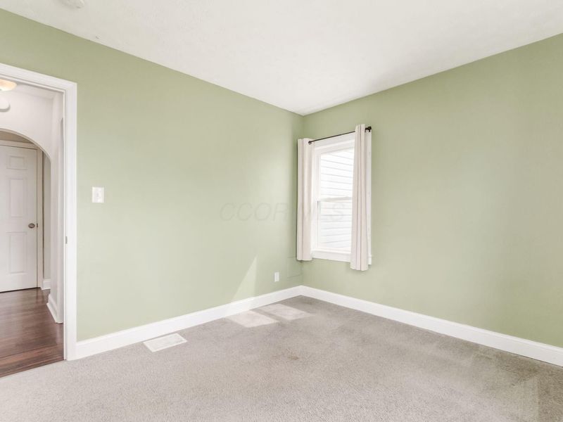 1725 E Cooke Road, Columbus, OH 43224 Photo 20