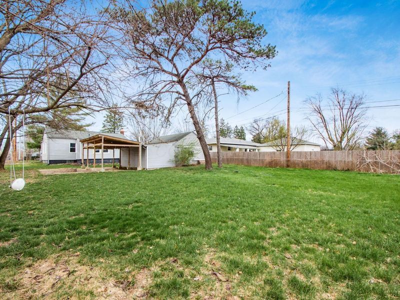 1725 E Cooke Road, Columbus, OH 43224 Photo 33