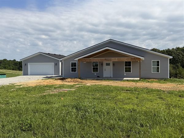 8774 Richardsville Road, Bowling Green, KY 42101