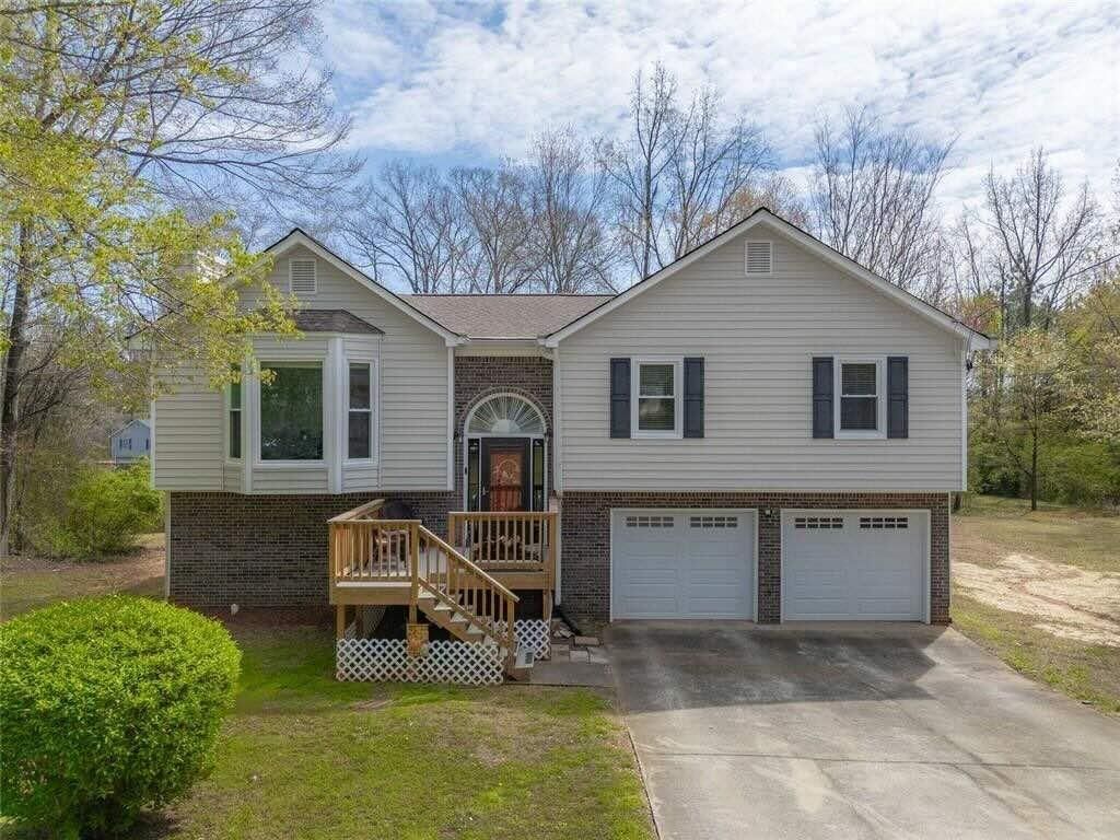 226 Breckenridge Drive, Powder Springs, GA 30127 Main Photo