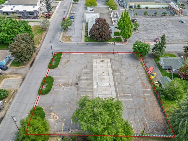 109 & 111 PERRINE Rd, Spokane, WA 99206