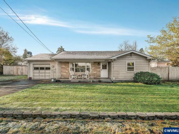 915 E Marquam St, Mt Angel, OR 97362