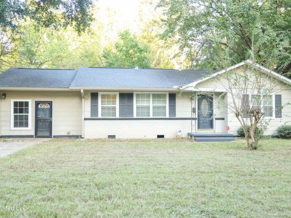 5448 Crepe Myrtle Drive, Jackson, MS 39206