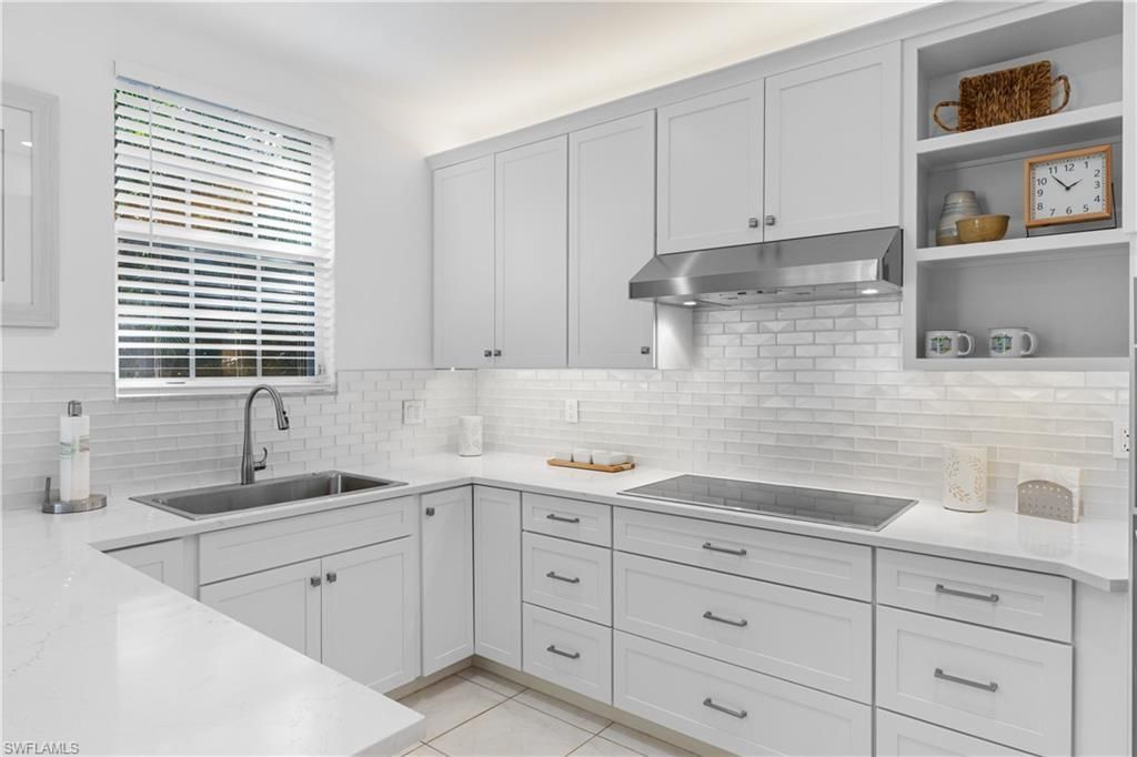 193 Colonade Cir , Unit 1506, Naples, FL 34103 Photo