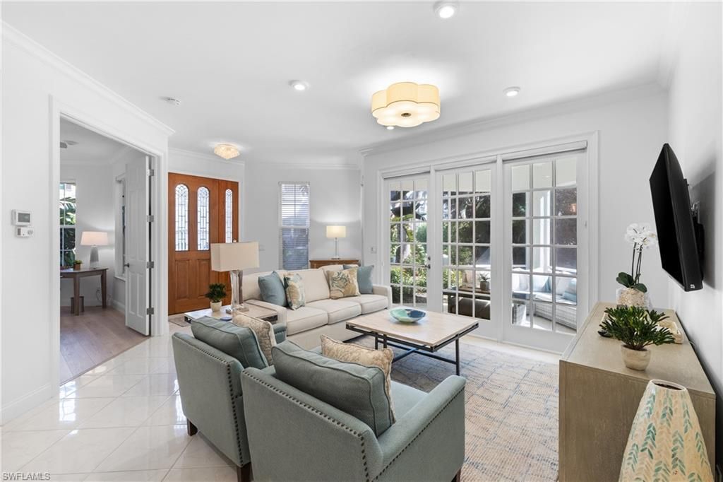 193 Colonade Cir , Unit 1506, Naples, FL 34103 Photo