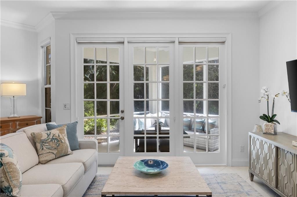 193 Colonade Cir , Unit 1506, Naples, FL 34103 Photo