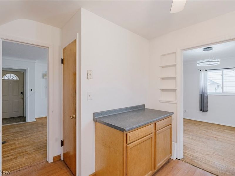 1911 Beverly Hills Drive, Euclid, OH 44117 Photo 12