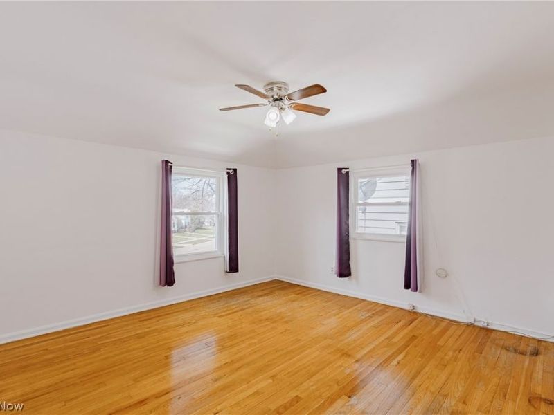 1911 Beverly Hills Drive, Euclid, OH 44117 Photo 13