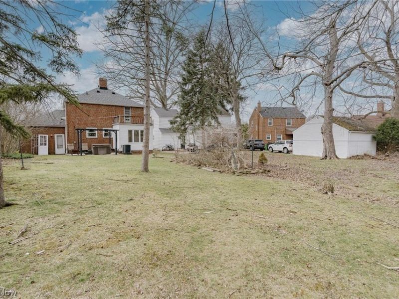 1911 Beverly Hills Drive, Euclid, OH 44117 Photo 26