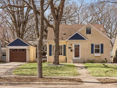 2718 Hampshire Avenue S, Saint Louis Park, MN 55426