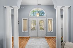 1207 Spinnaker Dr. photo 4