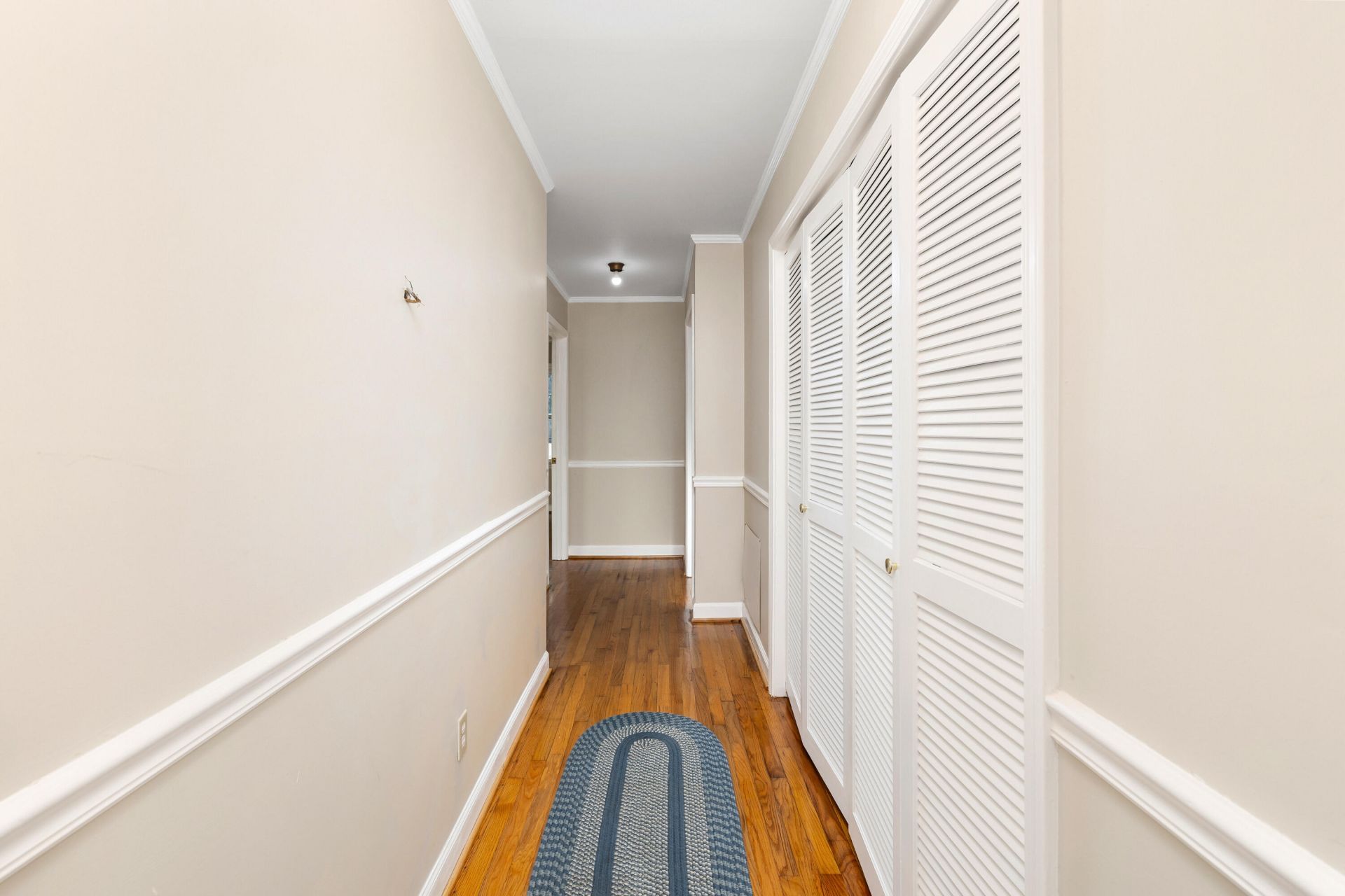 623 Pickwood Drive Photo 32