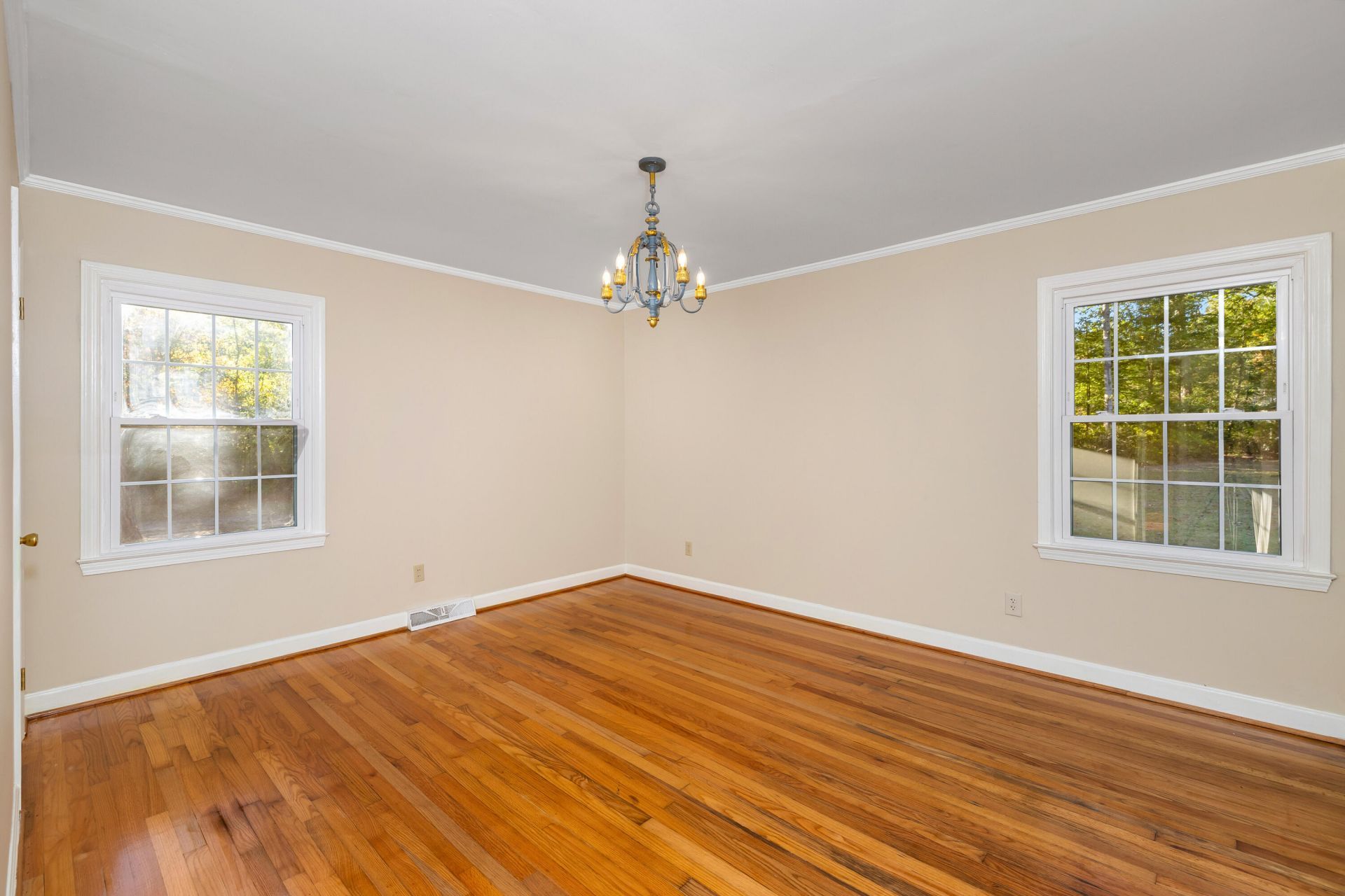 623 Pickwood Drive Photo 39