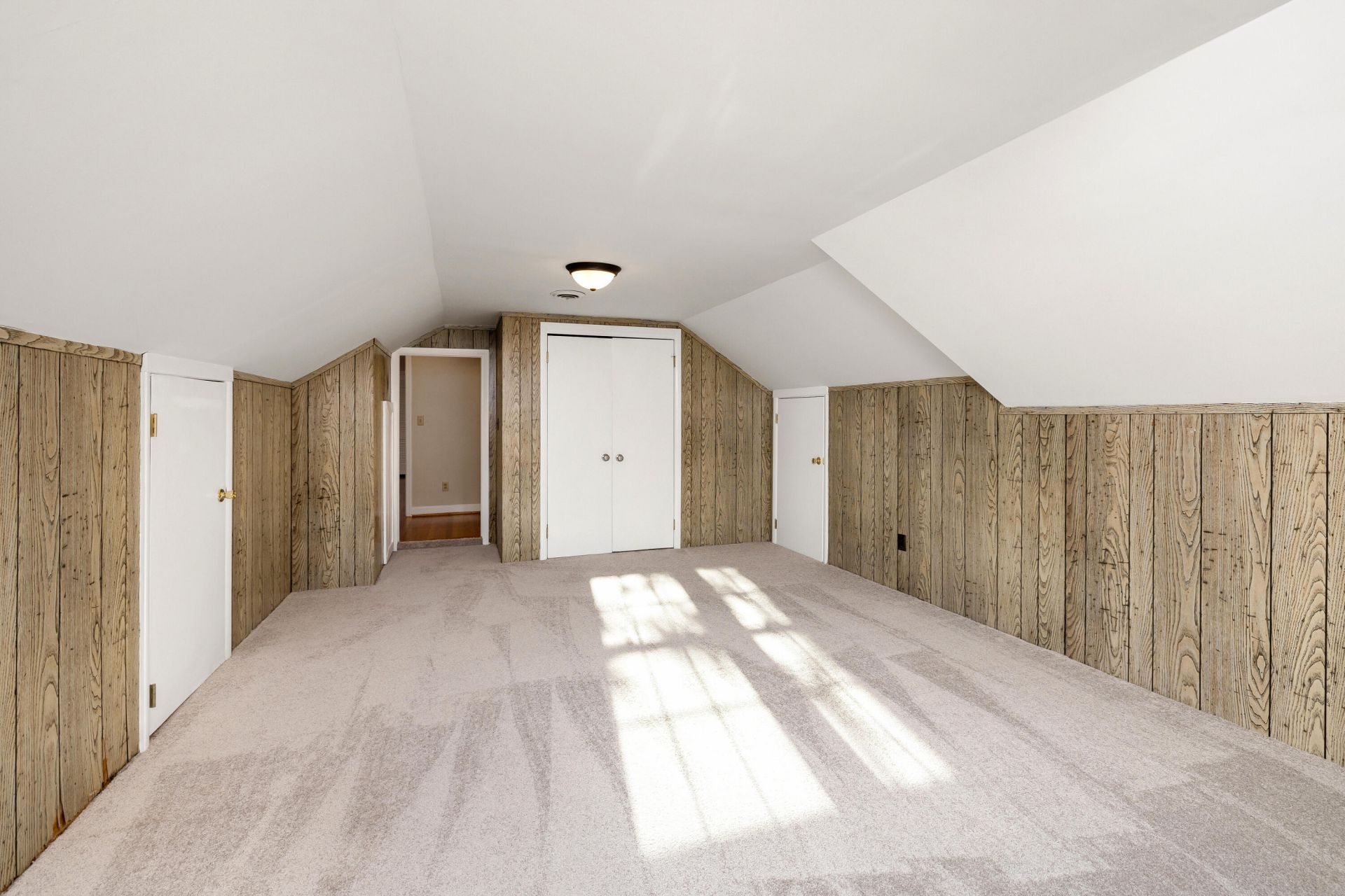 623 Pickwood Drive Photo 43