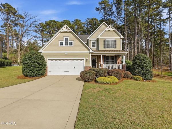 150 Hadley Court, Southern Pines, NC 28387
