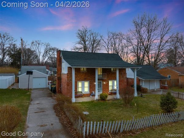 21560 Collingham Avenue, Farmington Hills, MI 48336