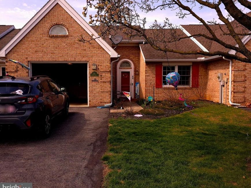 66 Sanibel Lane, Chambersburg, PA 17201 Main Photo