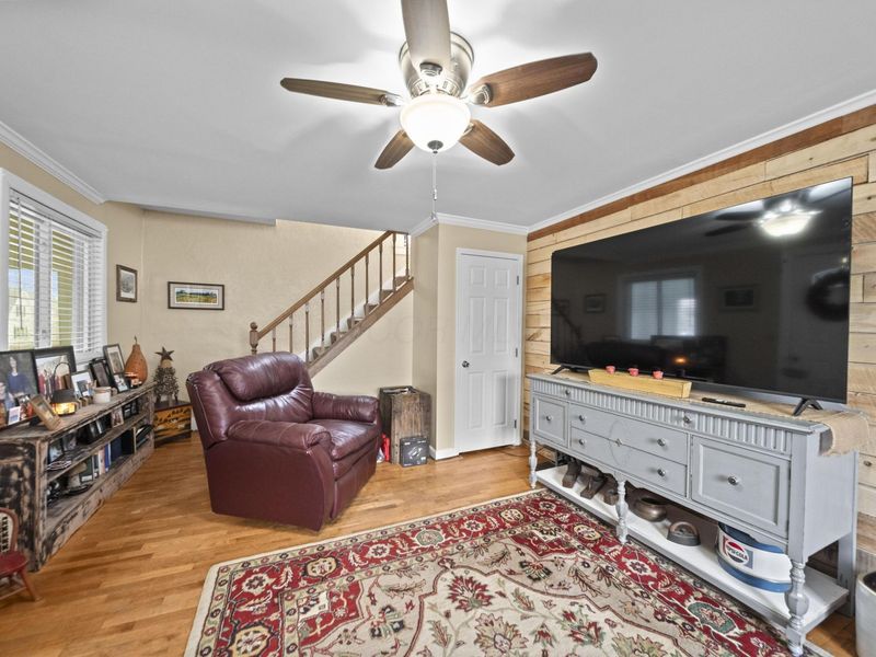 333 W 9th Street , Marysville, OH 43040 Photo 5