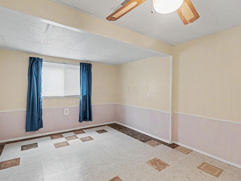 480 Nassau Drive, Marion, OH 43302 Photo 11