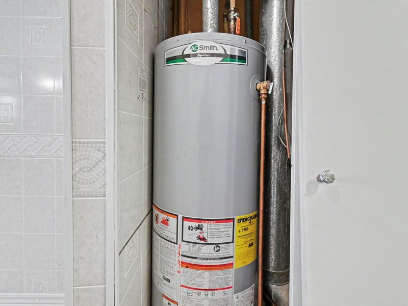 480 Nassau Drive, Marion, OH 43302 Photo 22