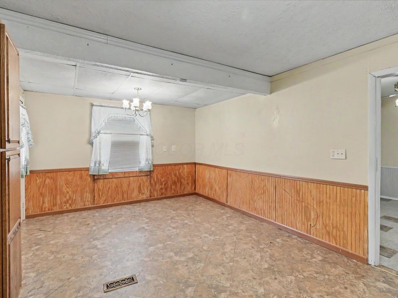 480 Nassau Drive, Marion, OH 43302 Photo 9